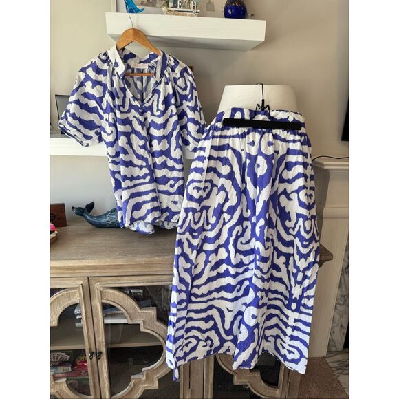 Sheridan French 2 Piece Set Top and Skirt Size Medium - Picture 1 of 9